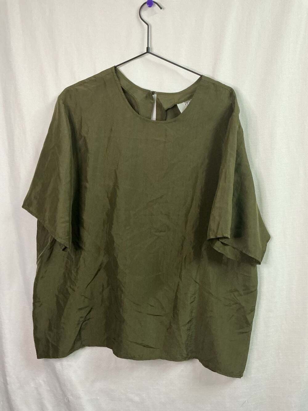 JH Collections 100% Silk Short Sleeve Boxy Blouse in Olive Green
